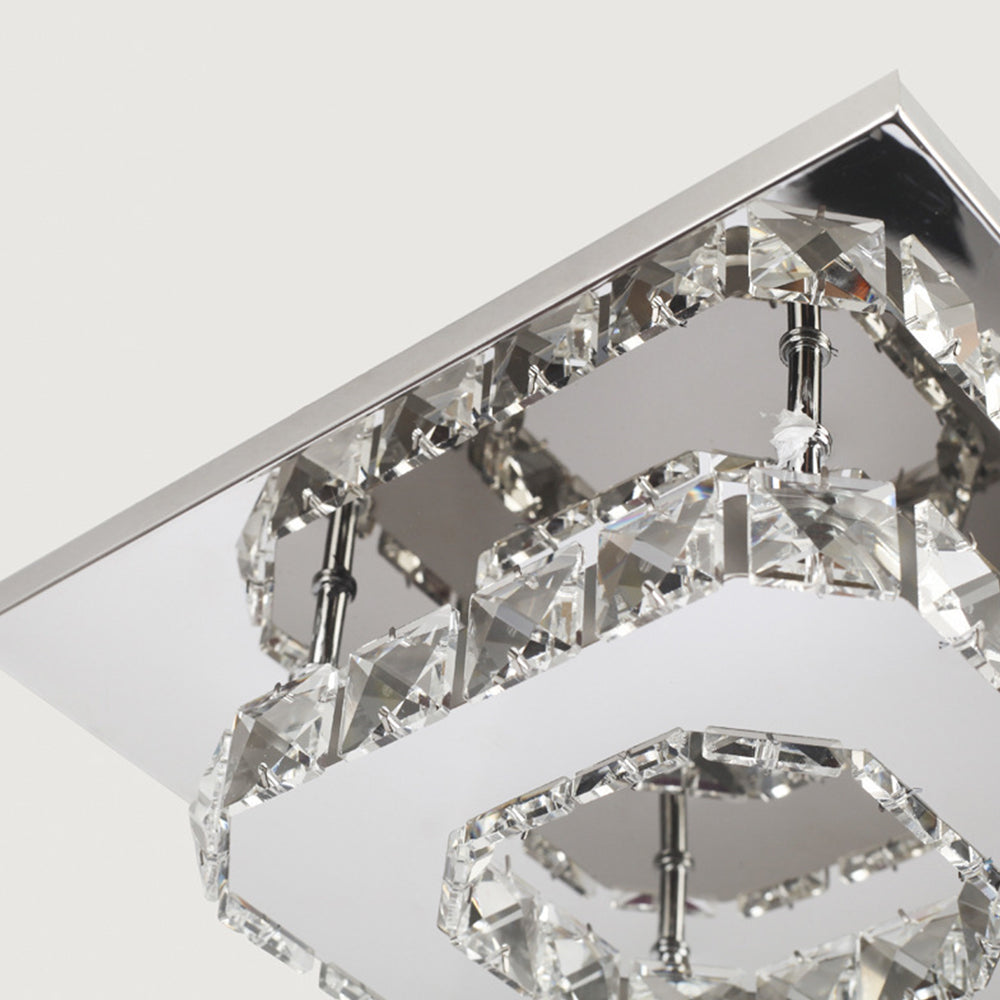Moderne LED-Deckenleuchte mit Kristalloptik