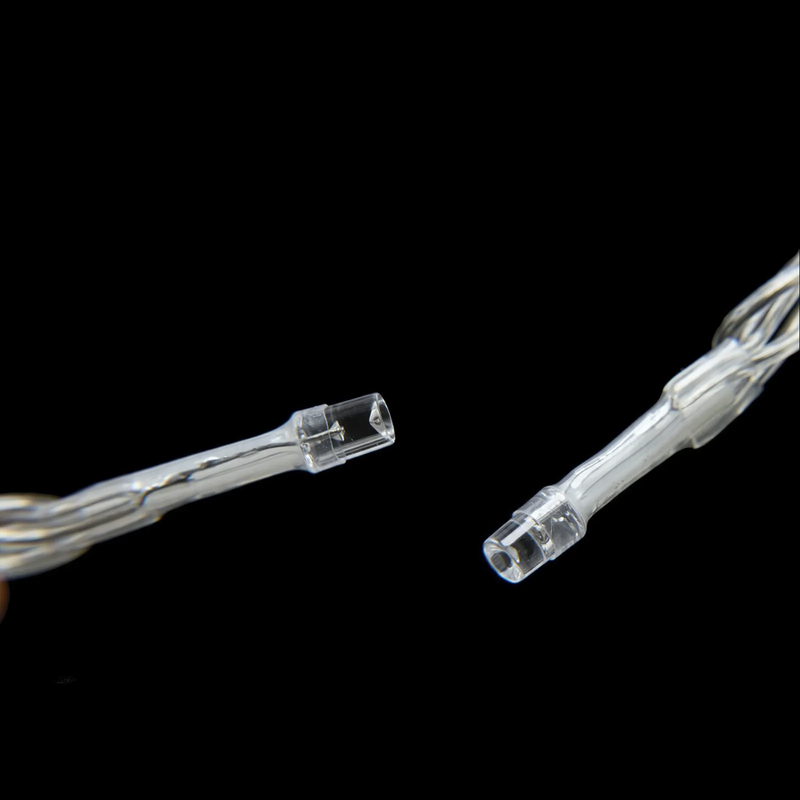 LED-Lichterkette mit verschiedenen Dekorelementen