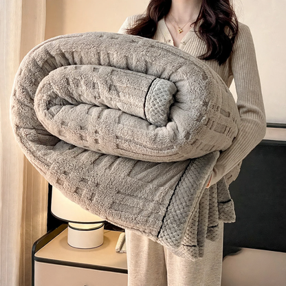 Doppellagige Kuscheldecke mit Struktur