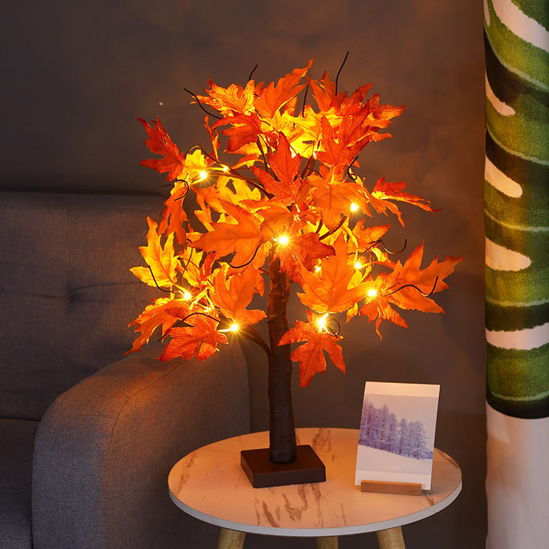 LED-Baumleuchte mit Ahornblättern
