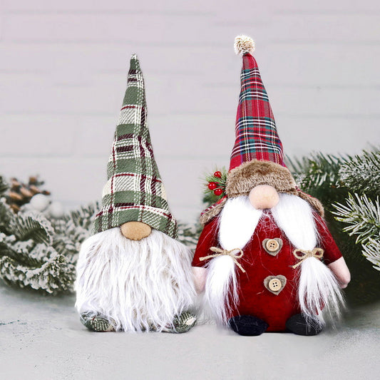 Weihnachtliche Wichtelfigur als Tischdekoration