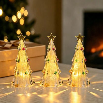 Beleuchtete Weihnachtsbaum-Dekoration mit warmem Licht
