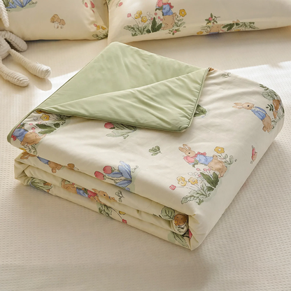Sommerleichte Kühldecke mit Kühlfasern