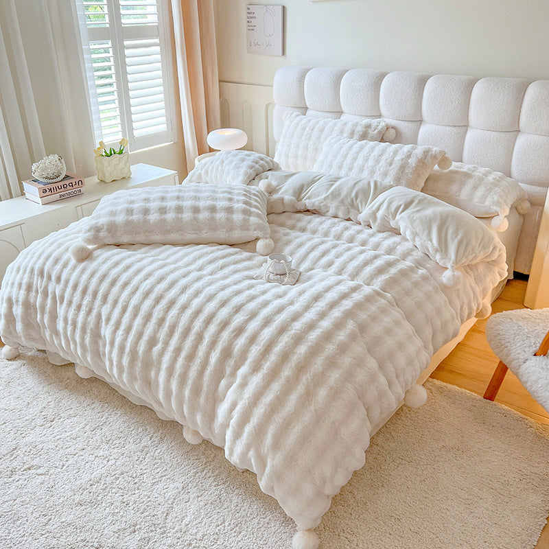 Flauschiges Milchfaser-Fleece Bettwäsche-Set mit Pompons