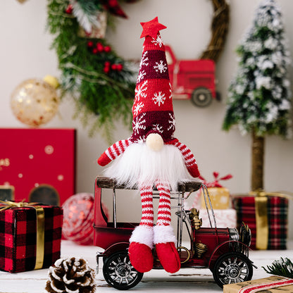 Beleuchtete Weihnachts-Zwergenfiguren mit Strickmütze
