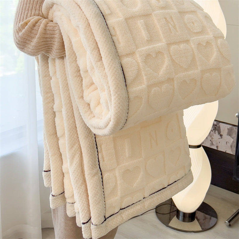 Flauschige Wohndecke mit Herz-Muster, beidseitig verdickt