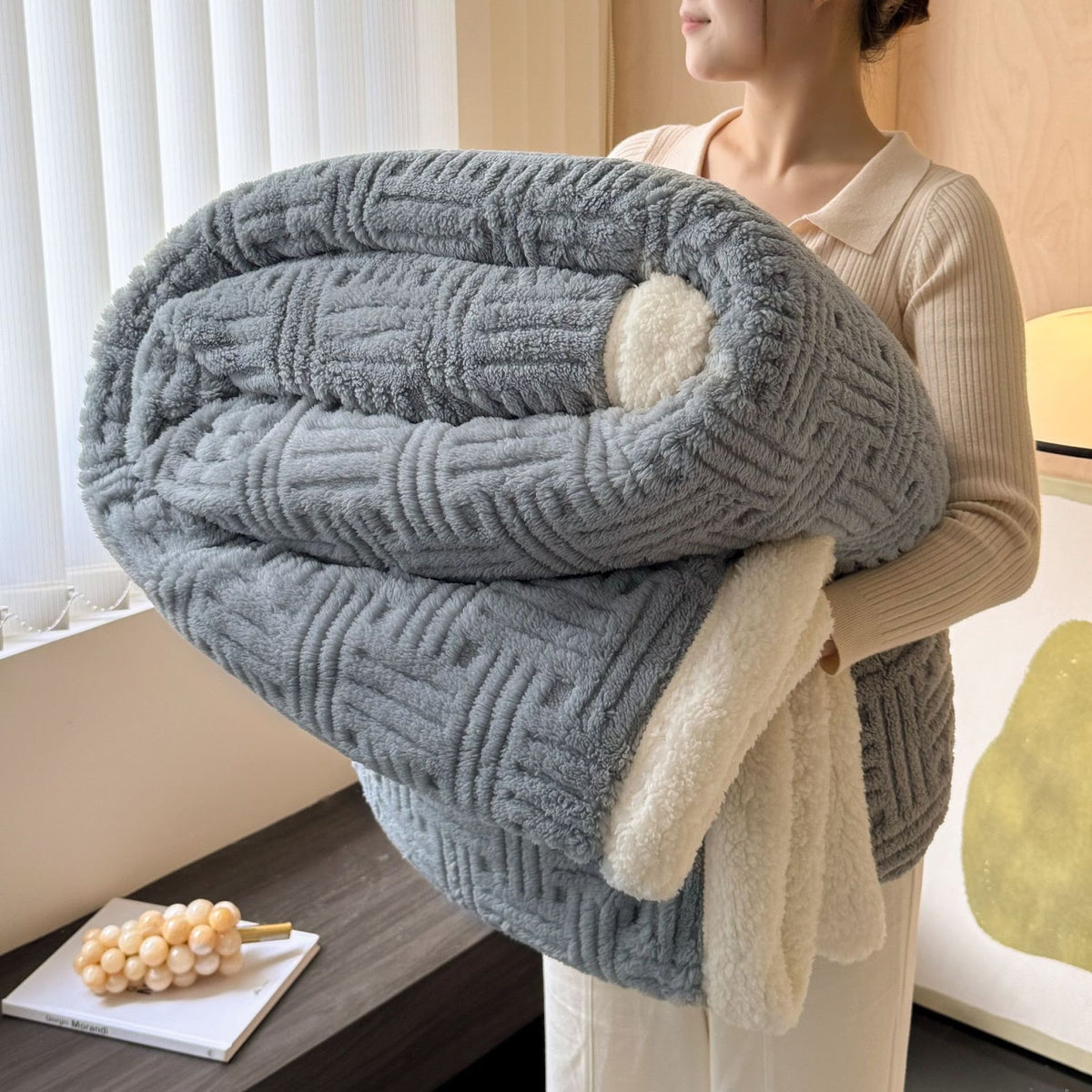 Doppellagige Kuscheldecke mit Struktur