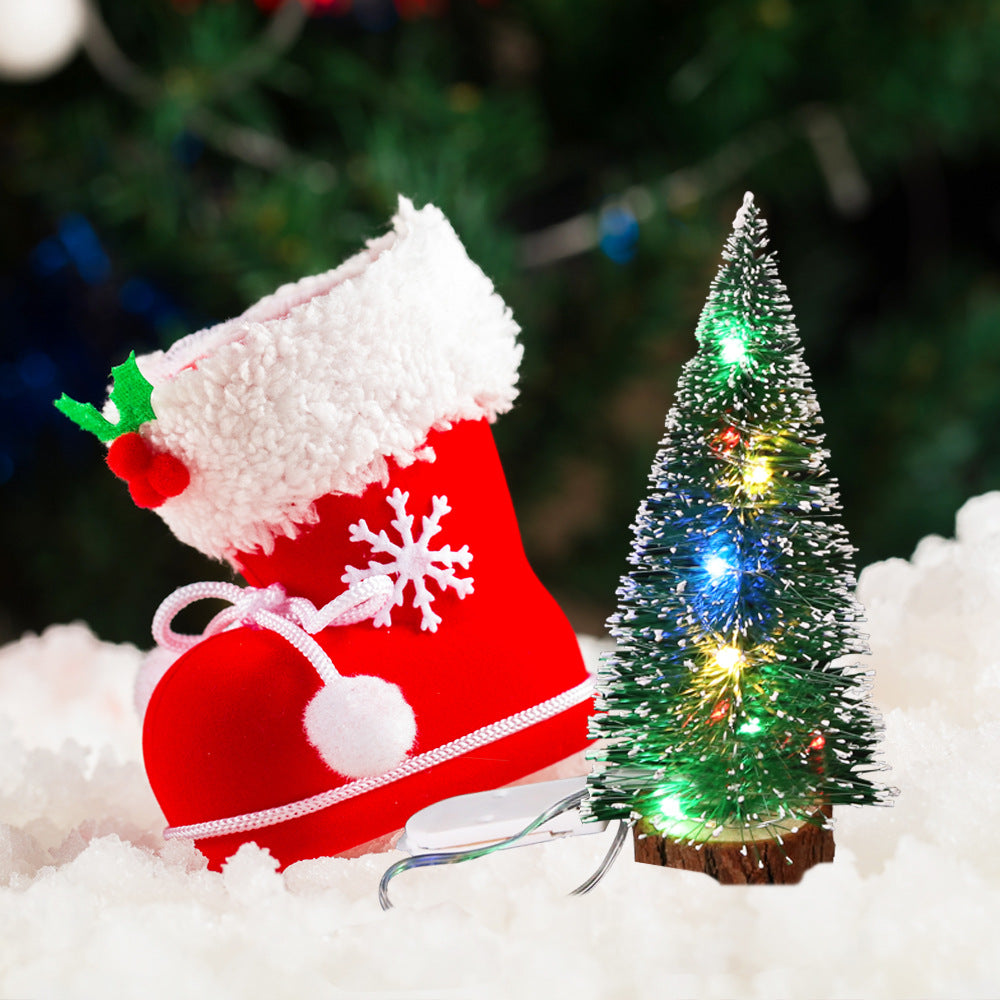 Mini-Weihnachtsbaum mit LED-Beleuchtung als Tischdekoration