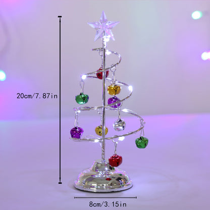Dekorativer Weihnachtsbaum aus Metall mit LED-Licht