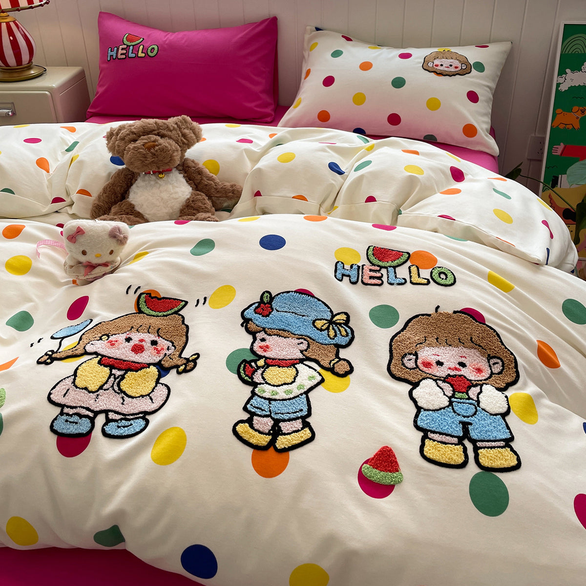 Baumwoll-Bettwäsche-Set mit Cartoon-Stickerei