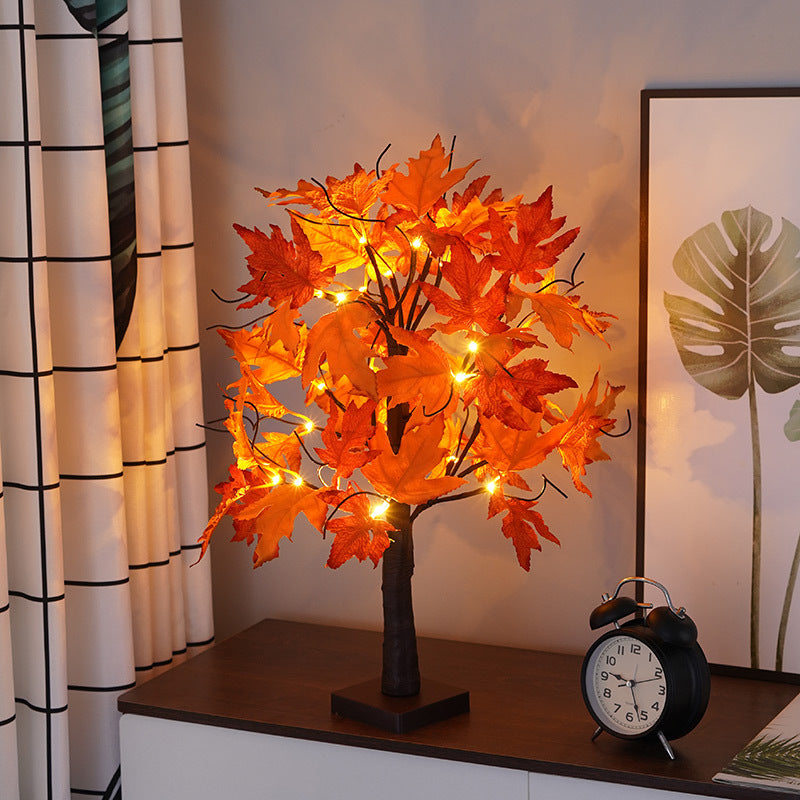 LED-Baumleuchte mit Ahornblättern