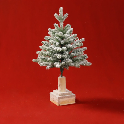Künstlicher Weihnachtsbaum mit Beflockung