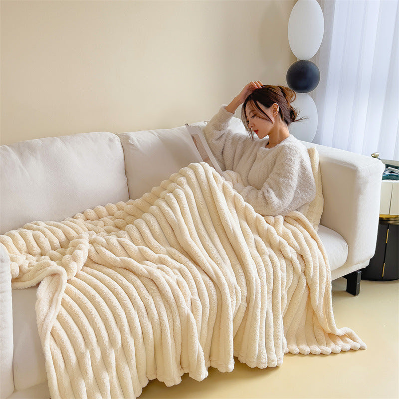 Wärmende Kuscheldecke in Kaninchenfell-Optik