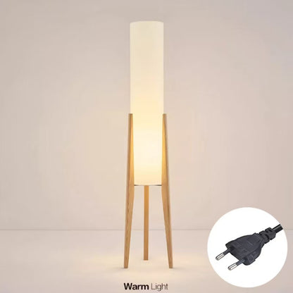 Vintage LED-Stehleuchte mit Holzgestell