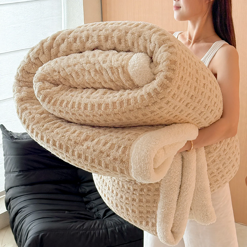 Waffel-Wohndecke mit Lammfleece-Imitat, doppellagig