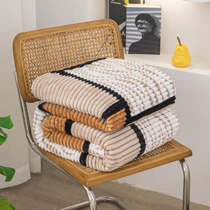 Moderne Flanelldecke mit geometrischem Karomuster