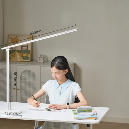 Intelligente LED-Schreibtischleuchte für Kinder