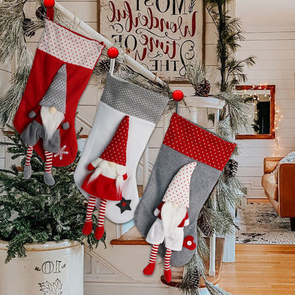 Weihnachtsstrumpf mit Wichtel-Motiv
