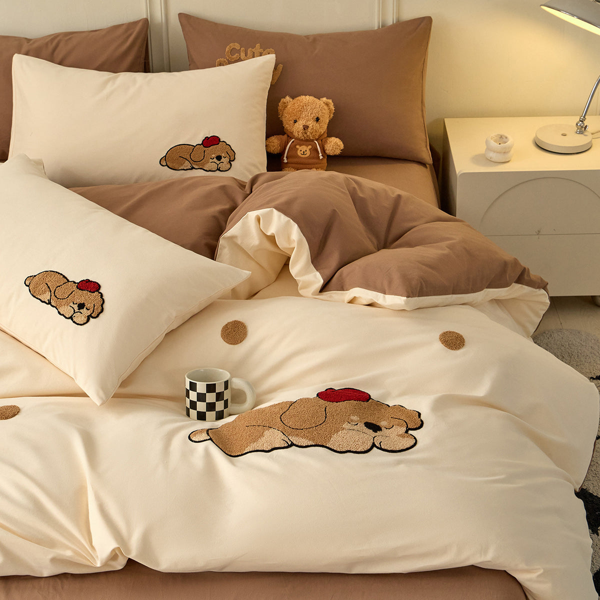 Baumwoll-Bettwäsche-Set mit Cartoon-Stickerei