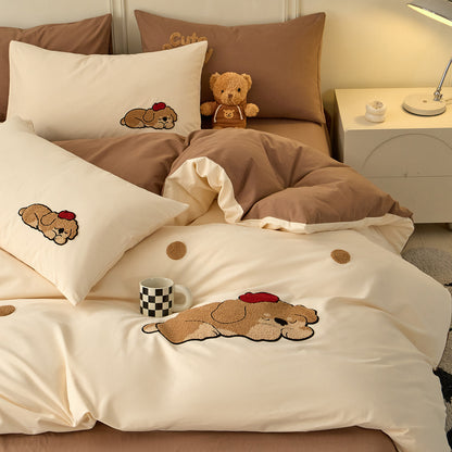 Baumwoll-Bettwäsche-Set mit Cartoon-Stickerei