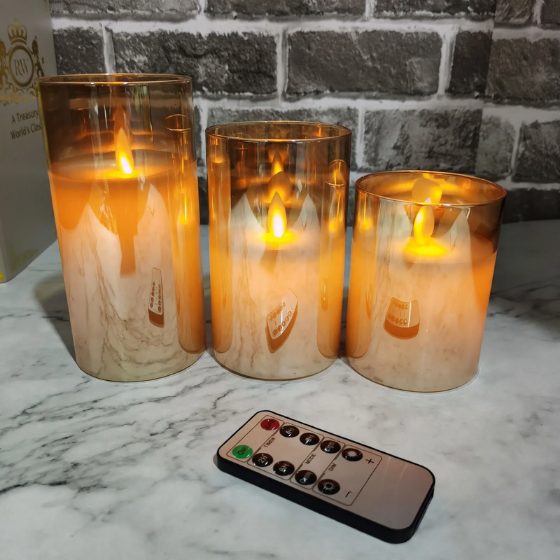 LED-Glas-Kerze mit Gold-Finish