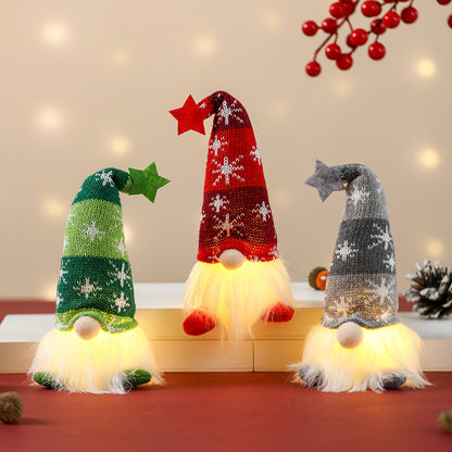 Weihnachts-Wichtelfigur mit LED-Beleuchtung und Sternenmütze