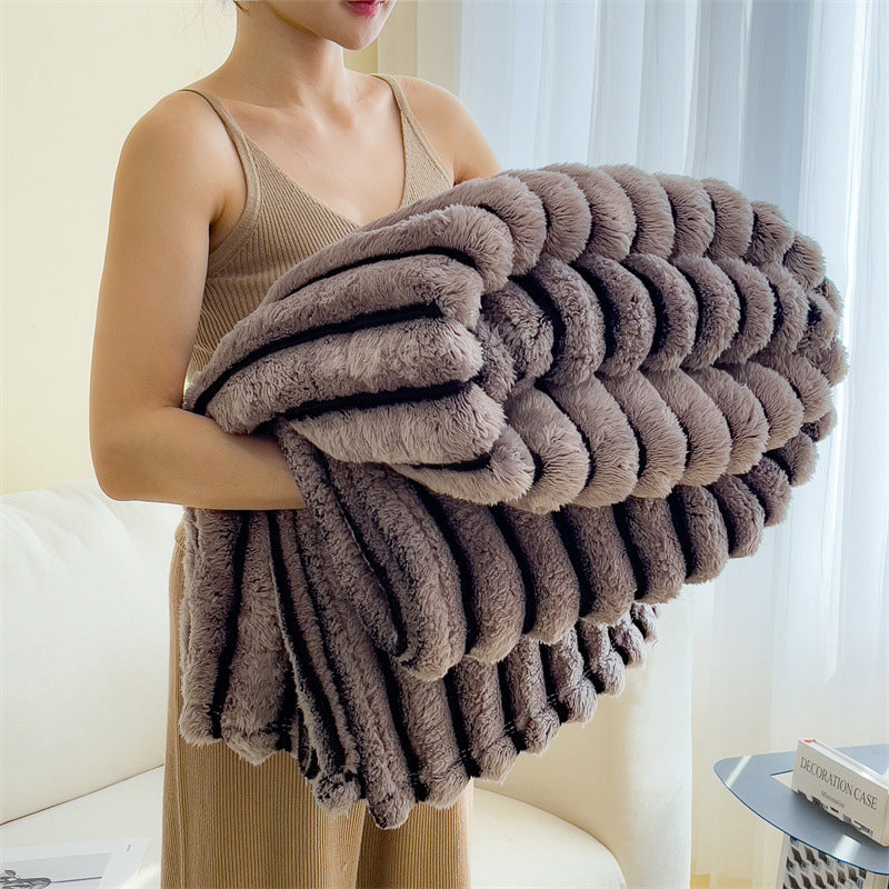 Flauschige Kaninchenfell-Imitat Decke, warm und weich