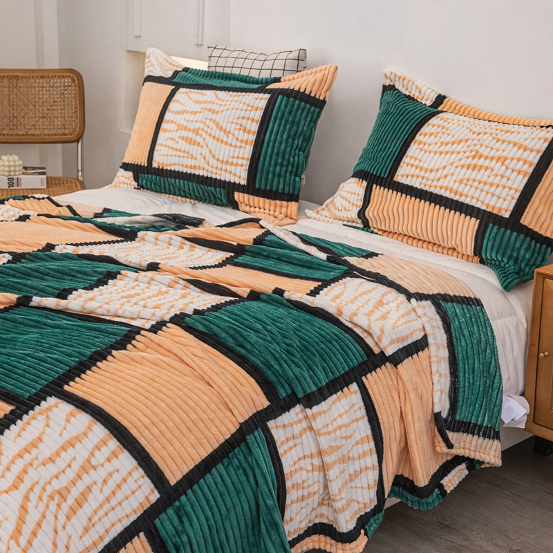 Moderne Flanelldecke mit geometrischem Karomuster