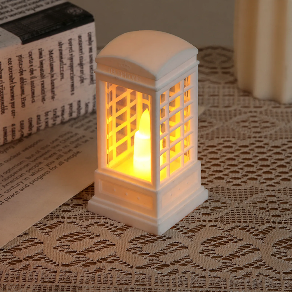 Dekorative Telefonzellen-Laterne mit LED-Licht