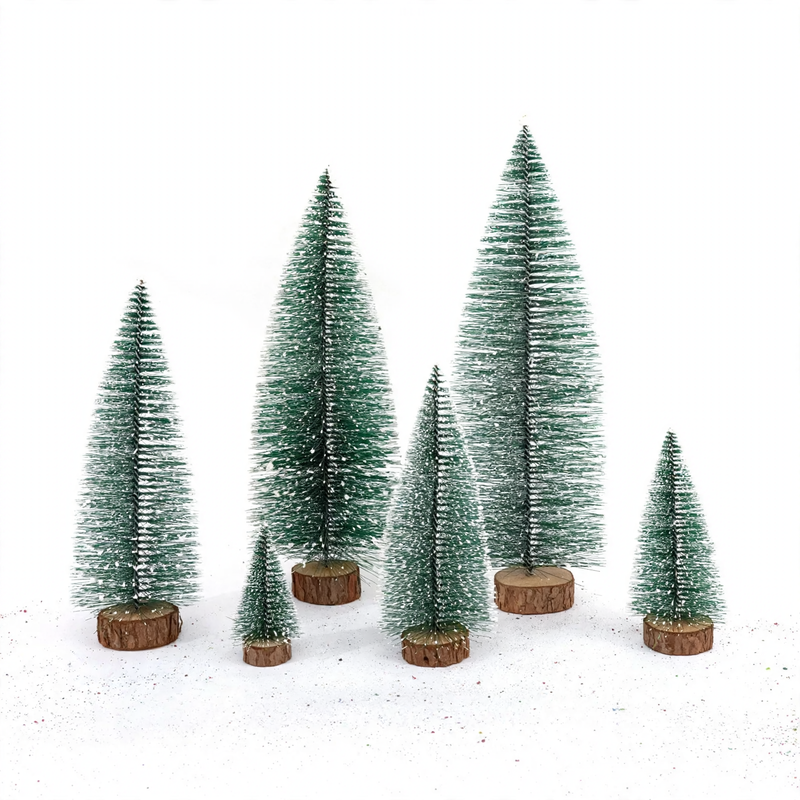 Mini-Weihnachtsbaum mit Schnee-Effekt