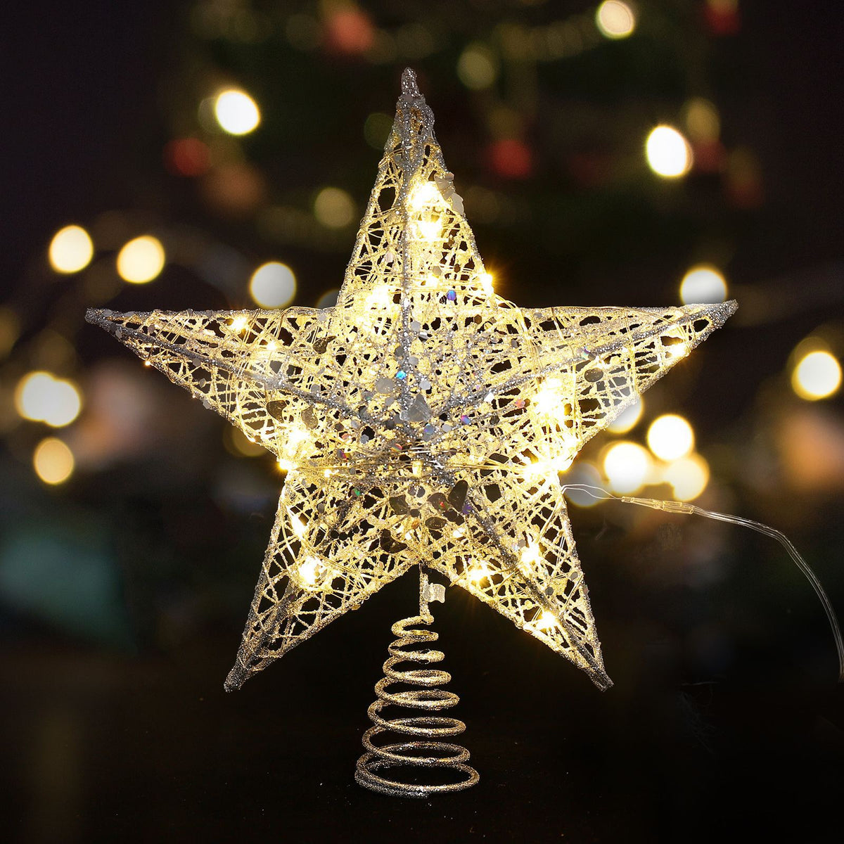 Weihnachtsbaum-Spitzenstern mit LED-Lichterkette