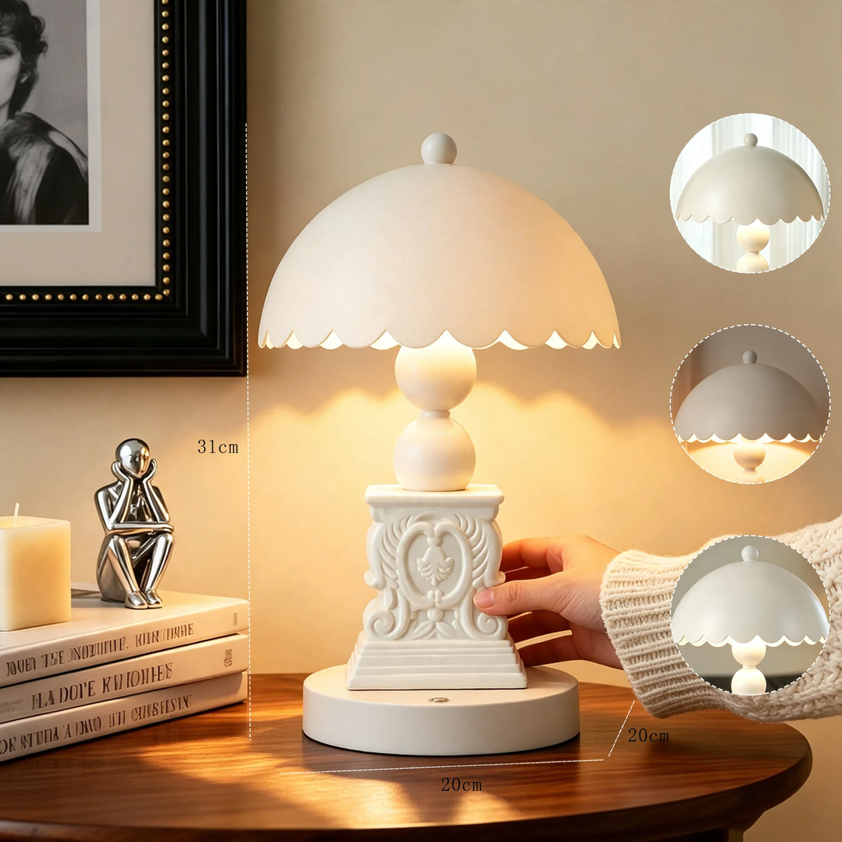 Französische Tischlampe mit Reliefdetails, Farbwechsel