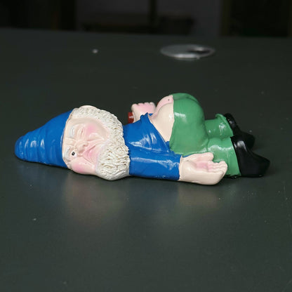 Dekorative Wichtelfigur aus Kunstharz