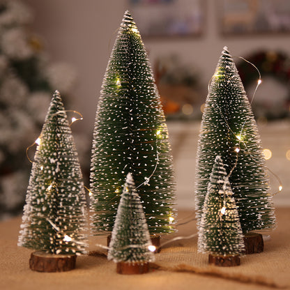 Mini-Weihnachtsbaum mit Beleuchtung und Schnee-Optik
