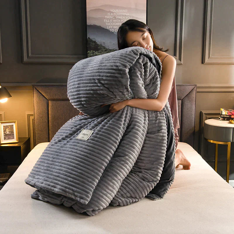 Brehn | Luxuriöse und bequeme Bettdecke - DreamWeave