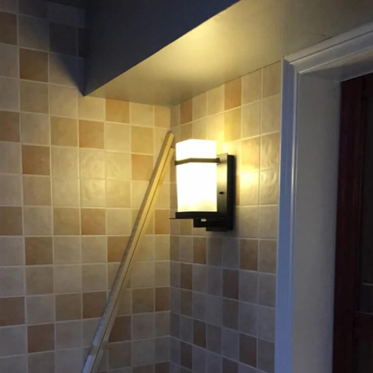 Moderne chinesische quadratische Außen wasserdichte 1-Licht Wandleuchte | Brehn