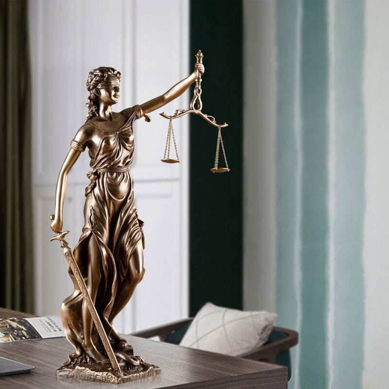 Brehn | Dekorationsstatue der Göttin der Gerechtigkeit