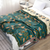 Brehn | Warm gestickte Decke