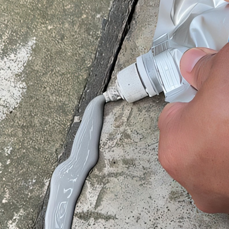 Mörtelkleber zur Reparatur von Dach- und Bodenrissen