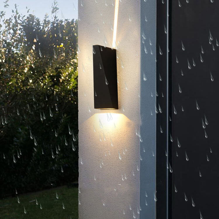 Einfaches trapezförmiges wasserdichtes LED 2-Lampen-Wandlicht | Brehn