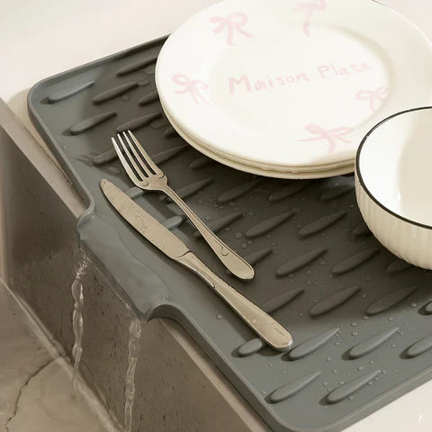 FlexiDry Silikon-Trocknungsunterlage – Hitzebeständig, Rutschfest & Platzsparendes Design | Brehn