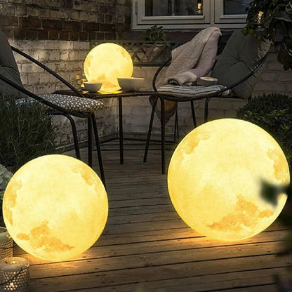Gartenleuchte Mond Kugel – 16 Farben mit Fernbedienung, IP65 wasserdicht, Solar & USB aufladbar, bis 14 Stunden, außen & innen