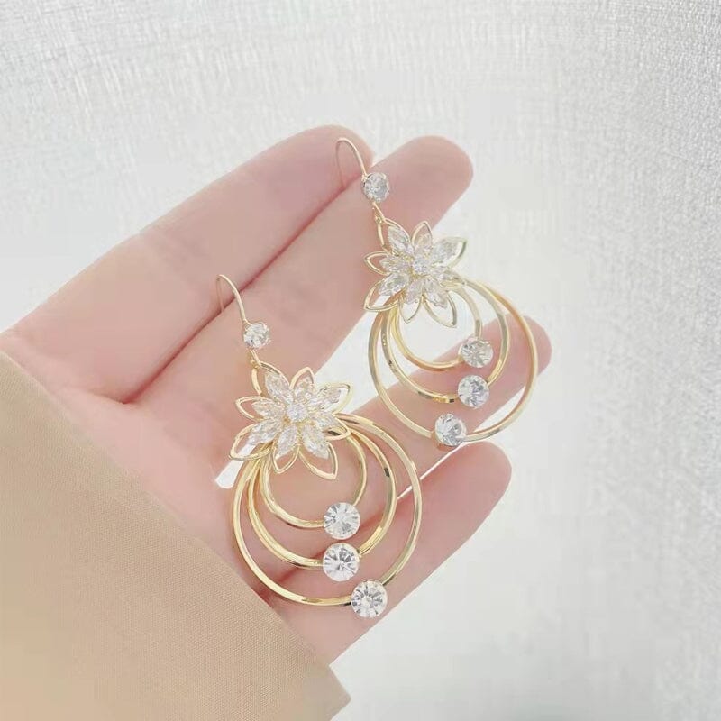 Crystal Lotus Drei Hoop Ohrringe | Brehn