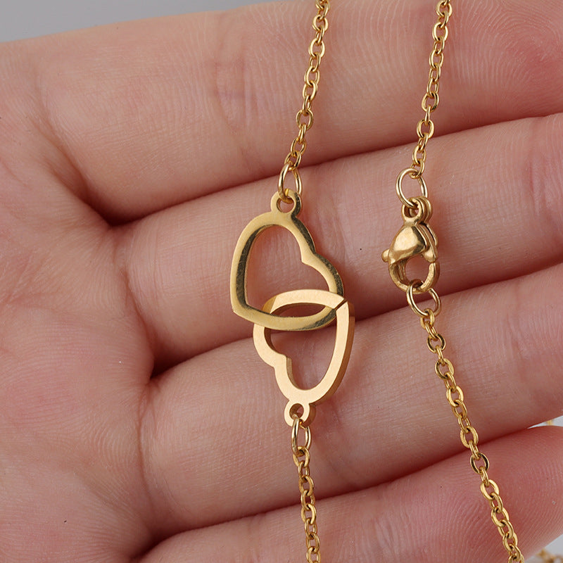 Brehn | Herz Necklace mit drehbarer Rosen Geschenkbox