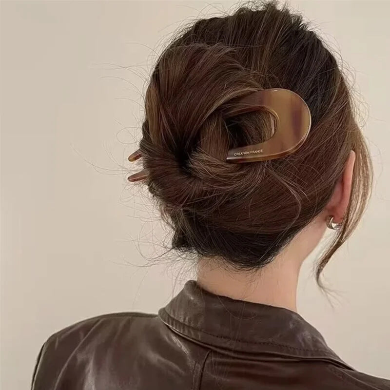 Brehn | PinTwist Sleek Hair Styling