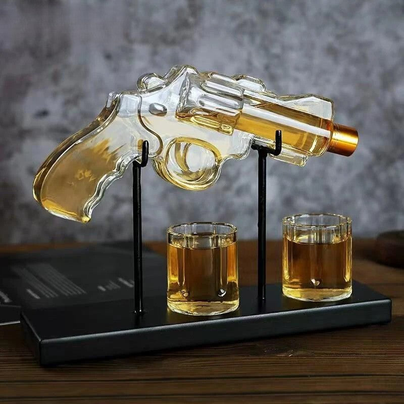 Brehn | Einzigartiges Revolver-Wasserkrug-Set