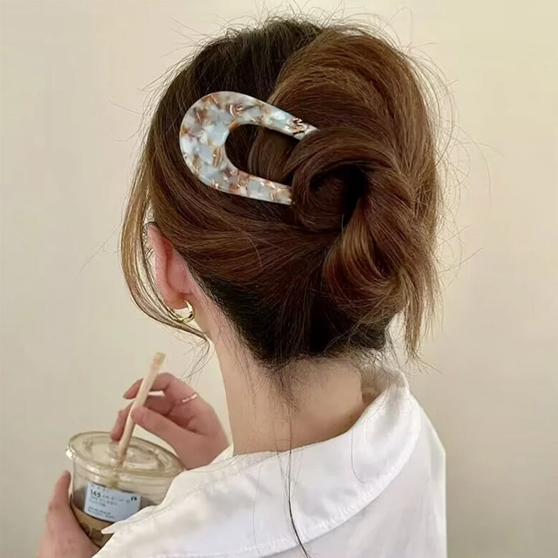 Brehn | PinTwist Sleek Hair Styling
