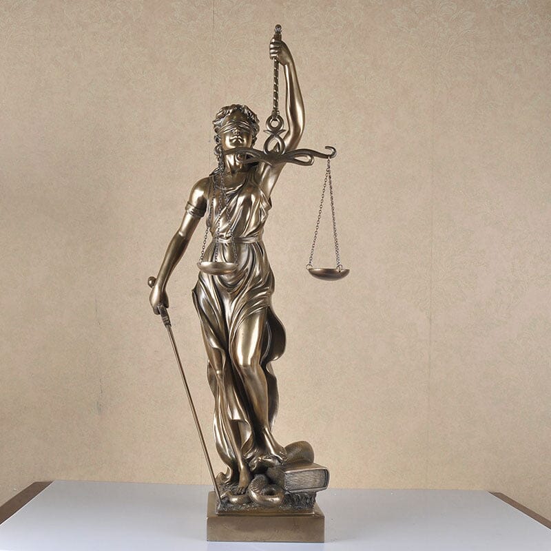 Brehn | Dekorationsstatue der Göttin der Gerechtigkeit