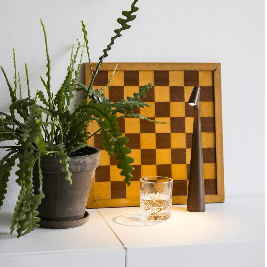 Wiederaufladbare LED Tischlampe | Brehn