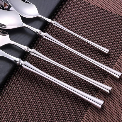 Besteckset aus Edelstahl – robust und elegant | Perfekt für den Alltag und Gäste